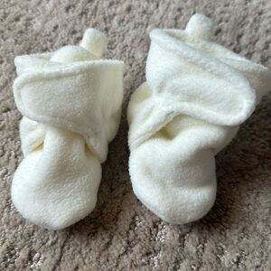 Baby winter booties